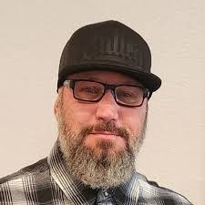 Troy Starrett's Instagram, Twitter & Facebook