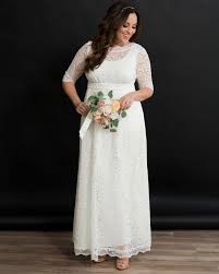 This ball gown wedding dress is perfect for a bride who wants something simple but that still makes a statement. Plus Size Wedding Dress With Pockets Simple Lace Bridal Gown