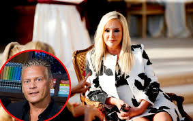 Why did candy hemphill christmas divorce? Rhoc S David Beador Responds To Claims He S Dragging Out Divorce To Shannon