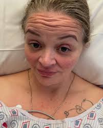 A man never rubs traches and tells” 😂