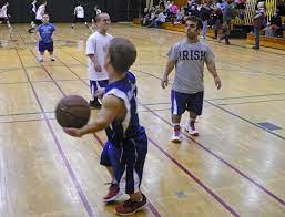 A midget is less than 147 cms (around 4 feet and 10 inches) tall. Jahmani Swanson The Mj Of Dwarf Basketball Only A Game