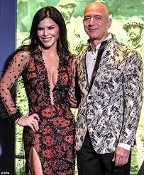 Shraddha and arjun, who have been paired up opposite each other for the first time. Jeff Bezos And Girlfriend Lauren Sanchez Rub Shoulders With Bollywood Elite In Ritzy Mumbai Hotel Express Digest