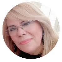 Elva Orona's Instagram, Twitter & Facebook