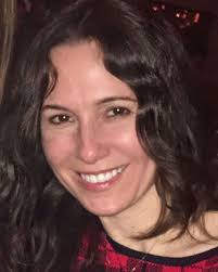 Lisa Rife's Instagram, Twitter & Facebook