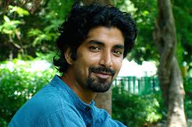 The NOVICA Landfill Brigade: 5 Artisans Upcycling for Change||The NOVICA  Landfill Brigade: 5 Artisans Upcycling for Change