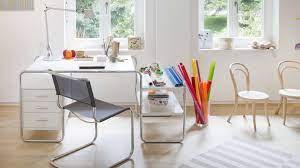 Something which applies not only to bentwood furniture with which they were established, but also to the steel tube designs of the bauhaus era. Thonet Stahlrohr Schreibtisch S 285 5 Marcel Breuer Ft Felix Thonet Shop