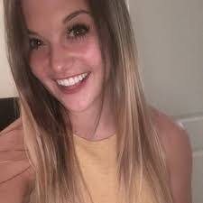 Dana Lemoine's Instagram, Twitter & Facebook