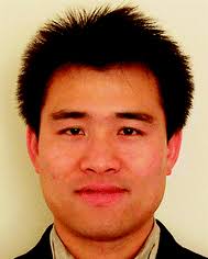 Alignment of electronic energy levels at electrochemical interfaces