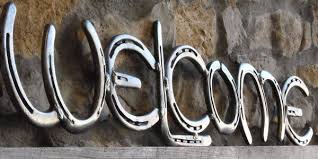 Zur gestaltung des gartens gibt es bekannterweise die verschiedensten materialien. Glucksbringende Hufeisen Deko Ideen Zum Selbermachen Wohnideen Und Dekoration