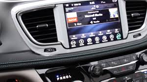 Owners do not have to charge chrysler pacifica for it to operate in hybrid mode. 2018 Chrysler Pacifica Hybrid Plug In Charger Uconnect 8 4 Bluetooth Pairing Youtube