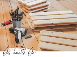 Aus Ikea Kisten Einen Bauernhof Selber Bauen Wohnklamotte In 2020 Ikea Kisten Selber Bauen Wohnklamotte