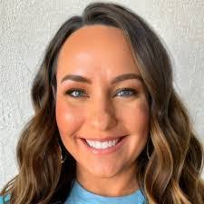 Alayna Jensen's Instagram, Twitter & Facebook