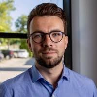 1400+ "Holtmann" profiles