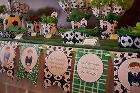Candy bar futbol para los niños de una fiesta de cumpleaños o comunión. El Partido Mas Dulce De Alvaro