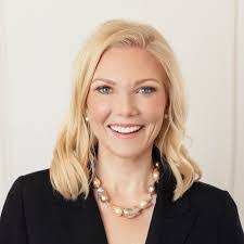 Courtney Pledger's Instagram, Twitter & Facebook