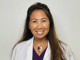 Julie Bennington's Instagram, Twitter & Facebook