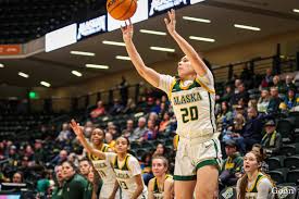 Hoops Notebook: Alissa Pili passes Jeannie Hebert for No. 4 in career  scoring; Elaina Mack heats up for UAA; Dylan Westlake stands tall in OT;  Jamari Lawrence set for big 2nd half -