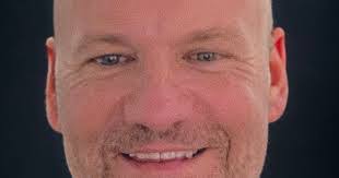 Benjamin Getchell's Instagram, Twitter & Facebook