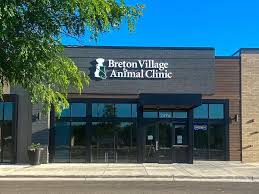 Healthy pets animal hospital and rehabilitation center is committed to delivering outstanding veterinary care for companion animals. Animal Hospital Grand Rapids Mi Cascade Hospital For Animals Breton Village Animal Clinic
