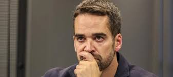 A luta é por valorização, não por competição: governo Eduardo Leite quer  trocar qualidade no ensino por metas e propaganda