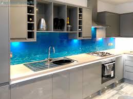 glass backsplash kitchen