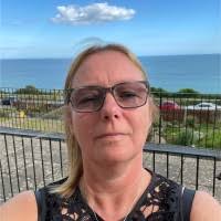 100+ "Tracey Brewer" profiles