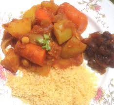 Voici Comment Realiser Un Delicieux Couscous Avec Le Thermomix Sans Que Tout Soit Mixe Ou Devenu Une Bouillie Recette Du Confit De Raisin En Sus