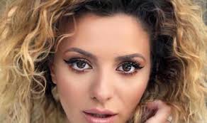 Like Creața caută lovitura vieții!