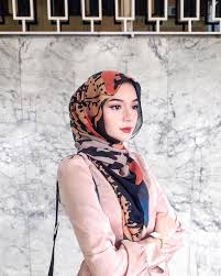 Shine on this aidilfitri with #naelofaraya2018 !our new #naelofaraya2018 collection has a theme that celebrates our individual strengths and unique. Instagram Beautiful Hijab Hijab Style Casual Hijab Casual