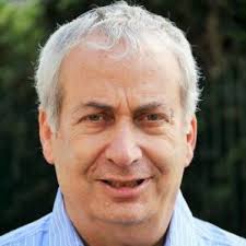 ביום שישי האחרון בערב, הקרינו בערוץ 12 את תוכנית הכרישים שהשתתפתי בה  ושצולמה במרץ 2023. אני נעמדתי בלב רועד מול 4 כרישים וכרישה אחת כדי לנסות  לגייס כספים למוצר שהמצאתי שנקרא טוליפון.