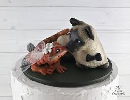 Cat personalized wedding cake topper groom lifting bride with mr and mrs cake topper. Siamese Cat And Bearded Dragon Realistic Wedding Cake Topper My Custom Cake Topper