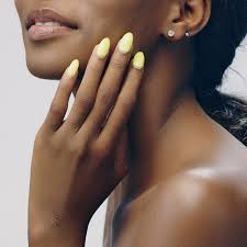 Gel Nail Extensions Vs Acrylic Nails How To Pick The Best Manicure For You Allure
