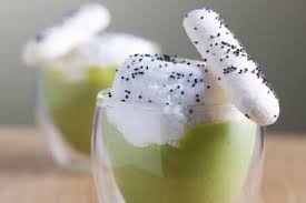 Recette De Ile Flottante Creme Anglaise Au Basilic Et Meringue Aux Graines De Pavot Facile Et Rapide Recette Ile Flottante Graine De Pavot Creme Anglaise