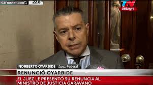 El reconocido ex juez, jubilado en 2016, cumplió 70 años el pasado 22 de junio: Este Exjuez Argentino Hace Furor En Las Redes Con Sus Habilidades Para El Baile