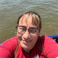 Nicole Younce's Instagram, Twitter & Facebook