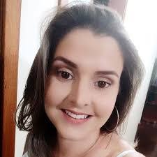 Danielle Goddard's Instagram, Twitter & Facebook