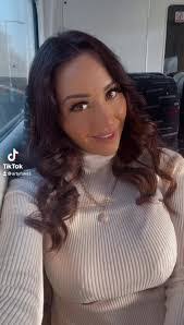 Myrna Lyons's Instagram, Twitter & Facebook