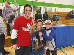 Frisch Cougars Clinch Varsity Hockey Championship