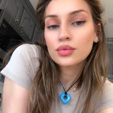 Who can recommend a reliable contractor for a total entry hall update in  Winthrop?