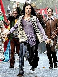 3 clothing  hippie clothing was very bright and colorful. 60s Fashion For Hippies Women And Men