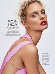 Malika Russell (bookmalika)