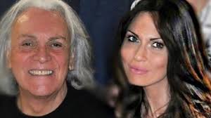 Riccardo fogli — malinconia 04:08. Karin Trentini Chi E La Moglie Di Riccardo Fogli Eta Lavoro Figli Tradimento Tutto Su Di Lei Foto Puglia24news It