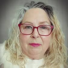 Eres una gran cocinera y muy hermosa! Te felicito y te deseo que sigas  compartiendo ricas recetas, soy Nancy de Uruguay 🇺🇾