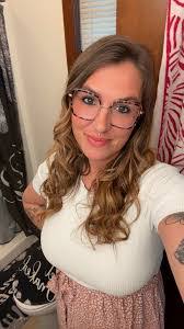 Lisa Verdugo's Instagram, Twitter & Facebook