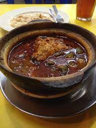Karipap pusing sedap gebu dan rangup. 5 Asam Pedas Melaka Paling Sedap Patut Terjah Di Melaka Saji My