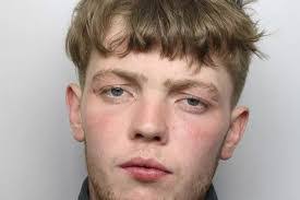 Faye Kay's Instagram, Twitter & Facebook