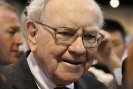 With Warren Buffett Set to Step Down as CEO, Will Berkshire Hathaway Soon  Start Paying a Dividend?