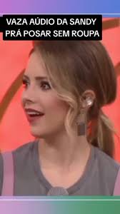 Sandy e o convívio com rumores de fotos nuas