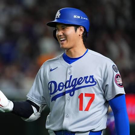Dave Roberts has revealed that Shohei Ohtani went out of his way back in  2024 to help a Dodgers teammate's mom get better treatment after she was  diagnosed with cancer. Just incredible