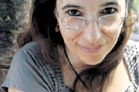 Siempre hay una hormiga en el medio"